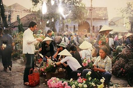 Mùa Xuân Trong Mắt Người Nghệ Sĩ Việt Nam theo năm tháng