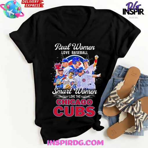 Smart Women Love The Chicago Cubs Premium Shirt