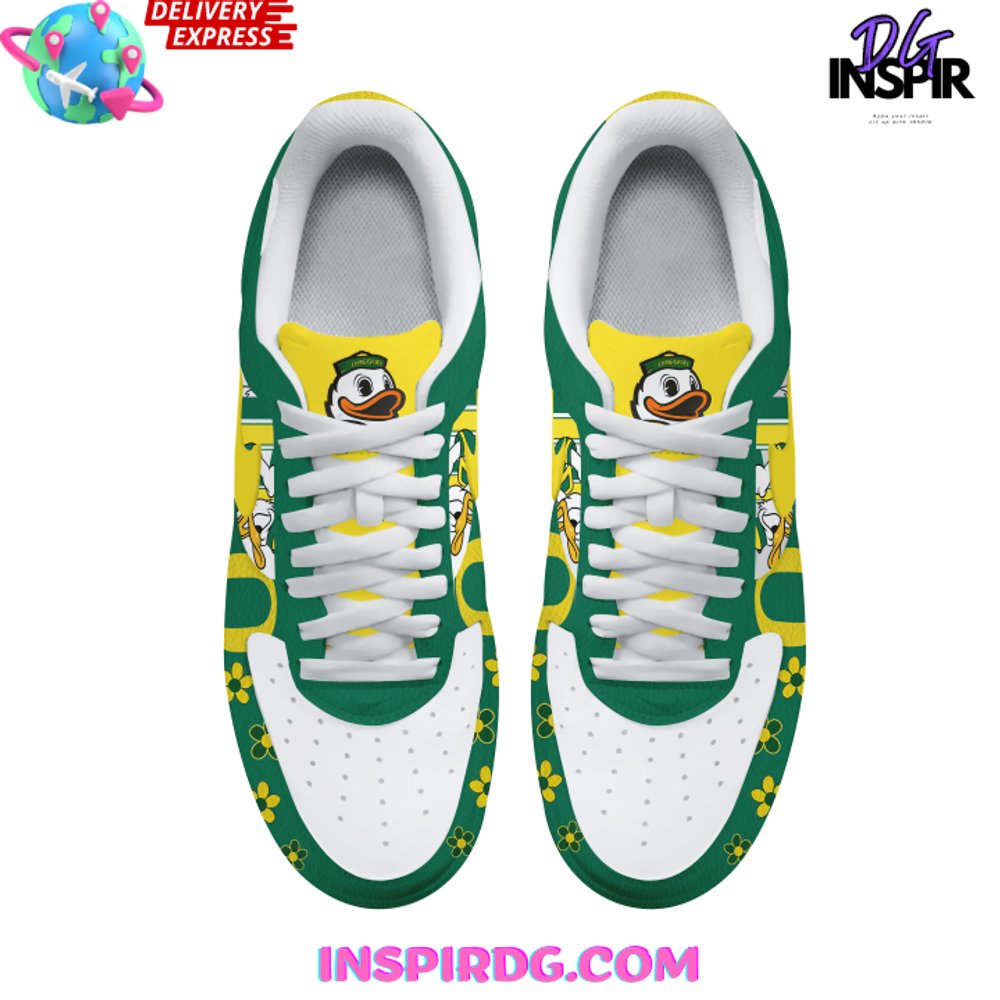 Oregon Ducks x Donald Duck Limited Edition Nike Air Force 1 Oregon Ducks x Donald Duck Limited Edition Nike Air Force 1