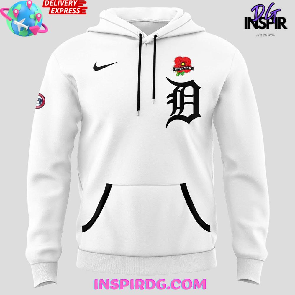 Detroit Tigers Lest We Forget 2025 Memorial Hoodie Detroit Tigers Lest We Forget 2025 Memorial Hoodie