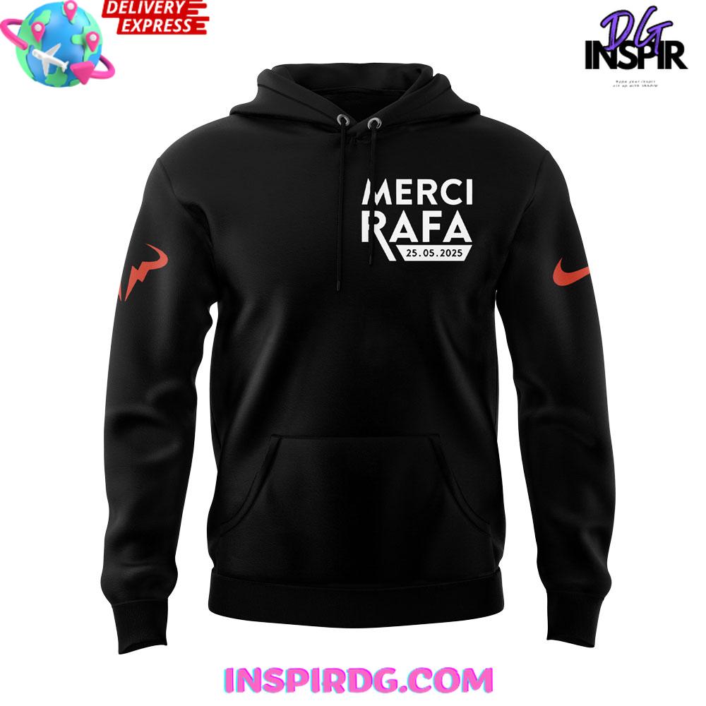 Offical Rafael Nadal Roland Garros Merci Rafa 2025 Black Hoodie Offical Rafael Nadal Roland Garros Merci Rafa 2025 Black Hoodie