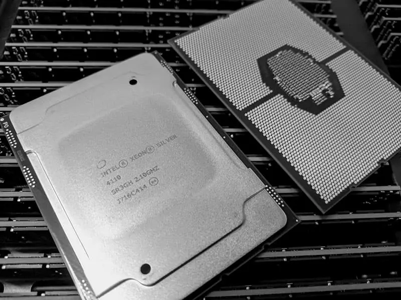 tong-quan-bo-vi-xu-ly-Intel Xeon Silver 4110
