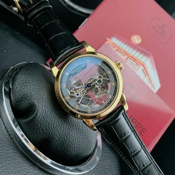 Patek Philippe Geneve Men’s Automatic Mechanical Watch 43mm Transparent