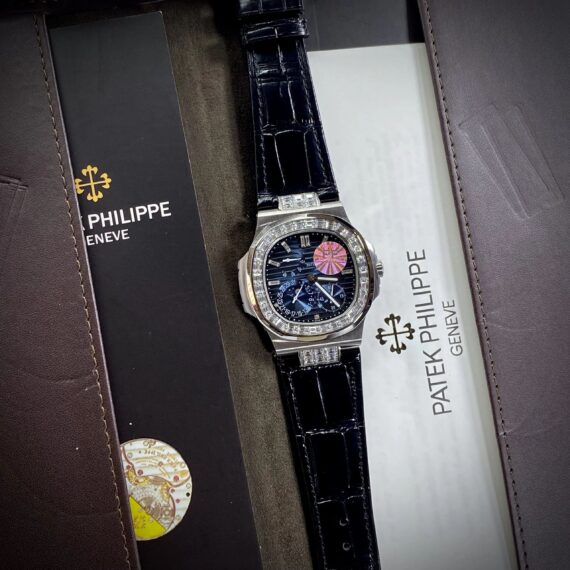 Patek Philippe Nautilus 5724G Men’s Super Watch With Gemstones 40mm