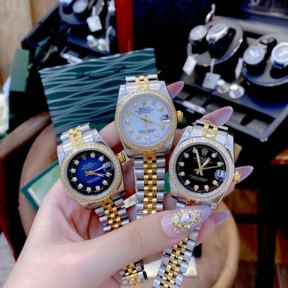 Rolex DateJust Demi 32mm Rolex DateJust Demi women’s watch with stones