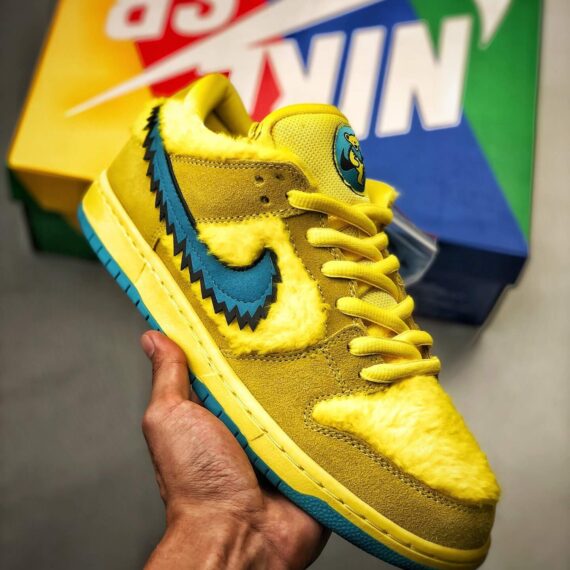 Sb Dunk Low X Grateful Dead “yellow Bear” Cj5378-700 Men And Women Size From US 5.5 To US 11